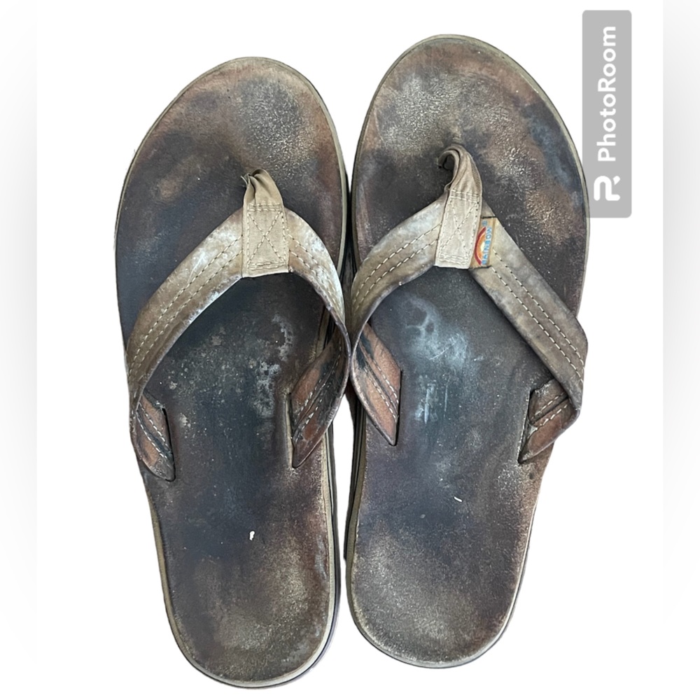 Mens rainbow sandals. Size large (9.5-11)